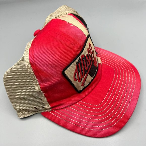 Wisconsin Badgers Trucker Hat Men Red Fanatics NCAA Snap Back Cap New - Picture 3 of 7
